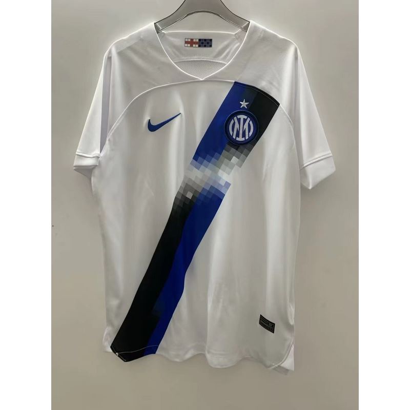 23-24 Inter Milan away